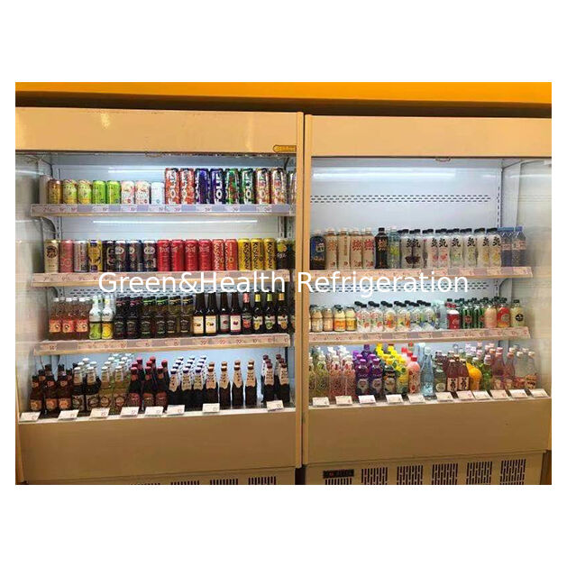 Μικρά σούπερ μάρκετ/μικρά καταστήματα αποθηκεύουν φρούτα/ λαχανικά σε ανοιχτά ψυγεία