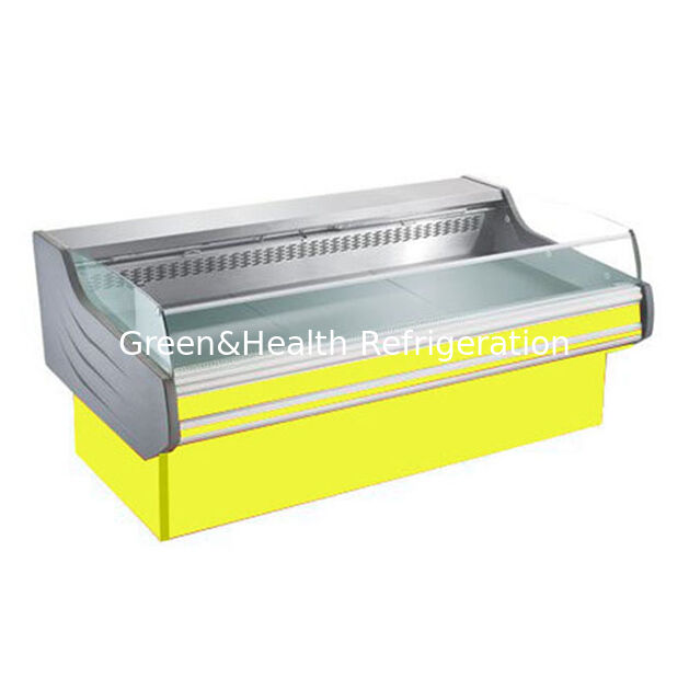 Ένα ημι-ανοιχτό κρεατοπωλείο/αγοράς χρησιμοποιεί ψυγείο ψύξης για την αποθήκευση νωπού κρέατος